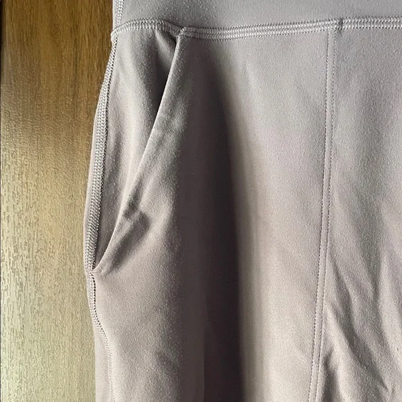 lululemon athletica align joggers - Picture 4 of 7